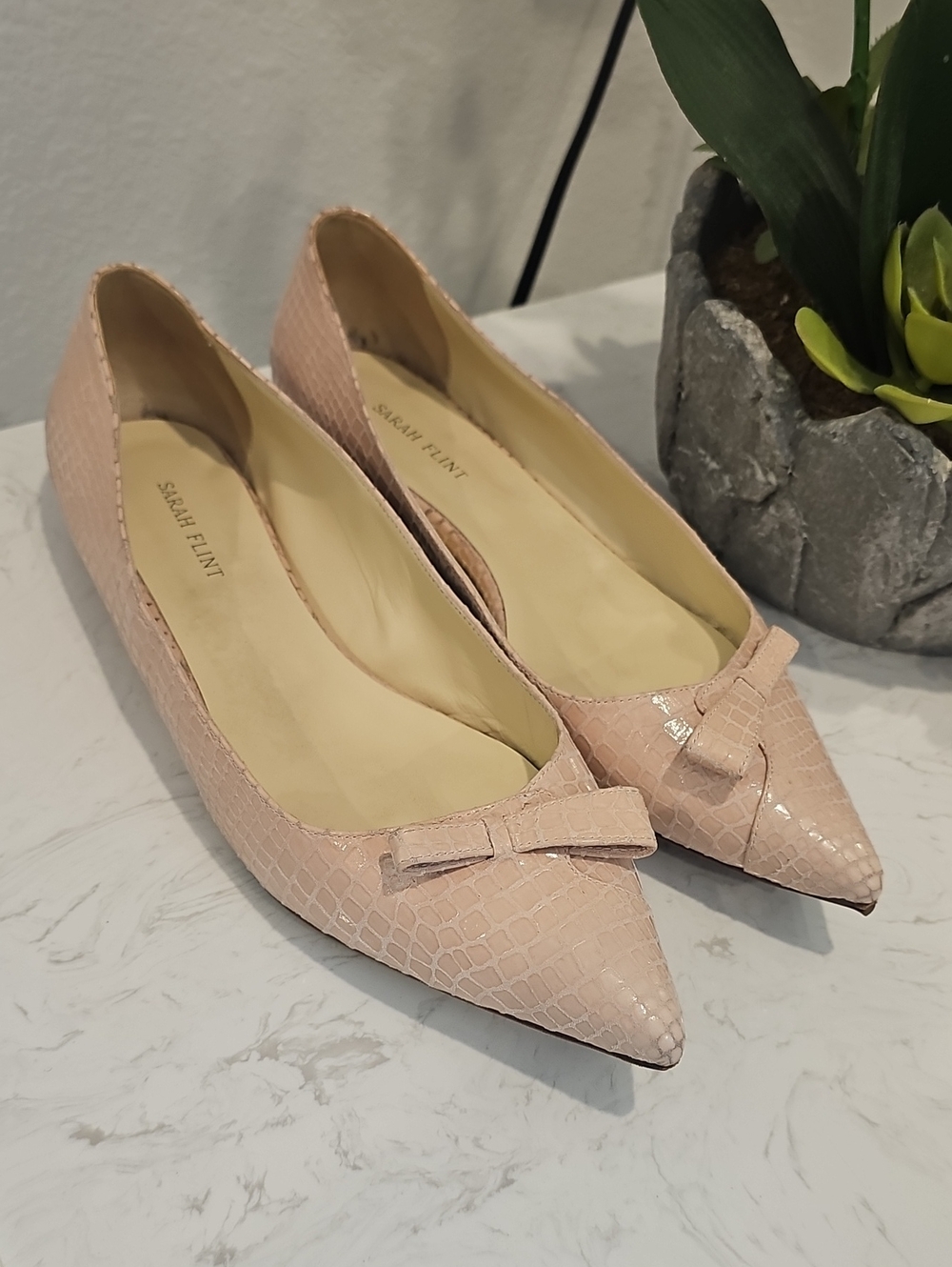 Sarah Flint Pink Croc-Embossed Pointed-Toe Flats with Bow